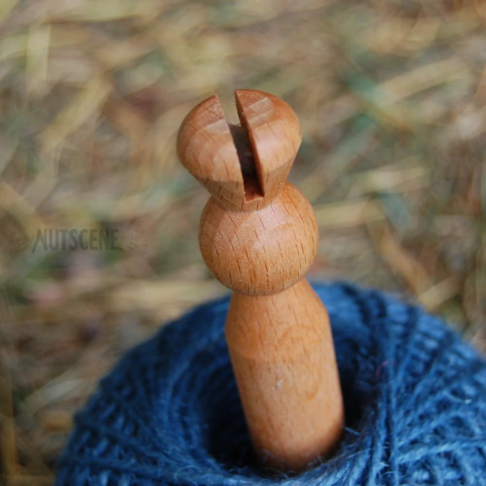 Beech Twine Stand and Cutter